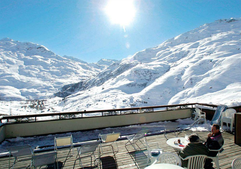 Hotel Les Bruyeres Les Menuires Esterno foto