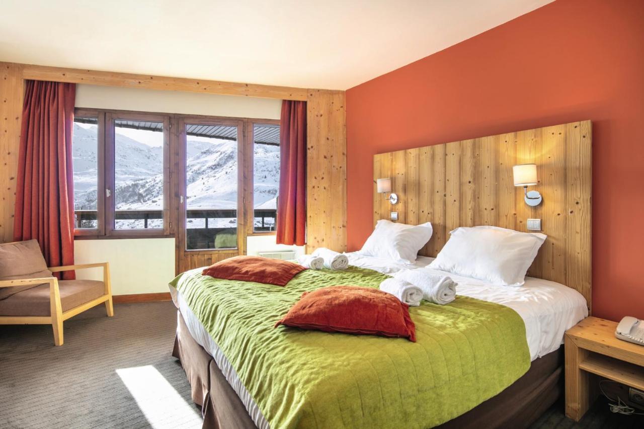 Hotel Les Bruyeres Les Menuires Esterno foto