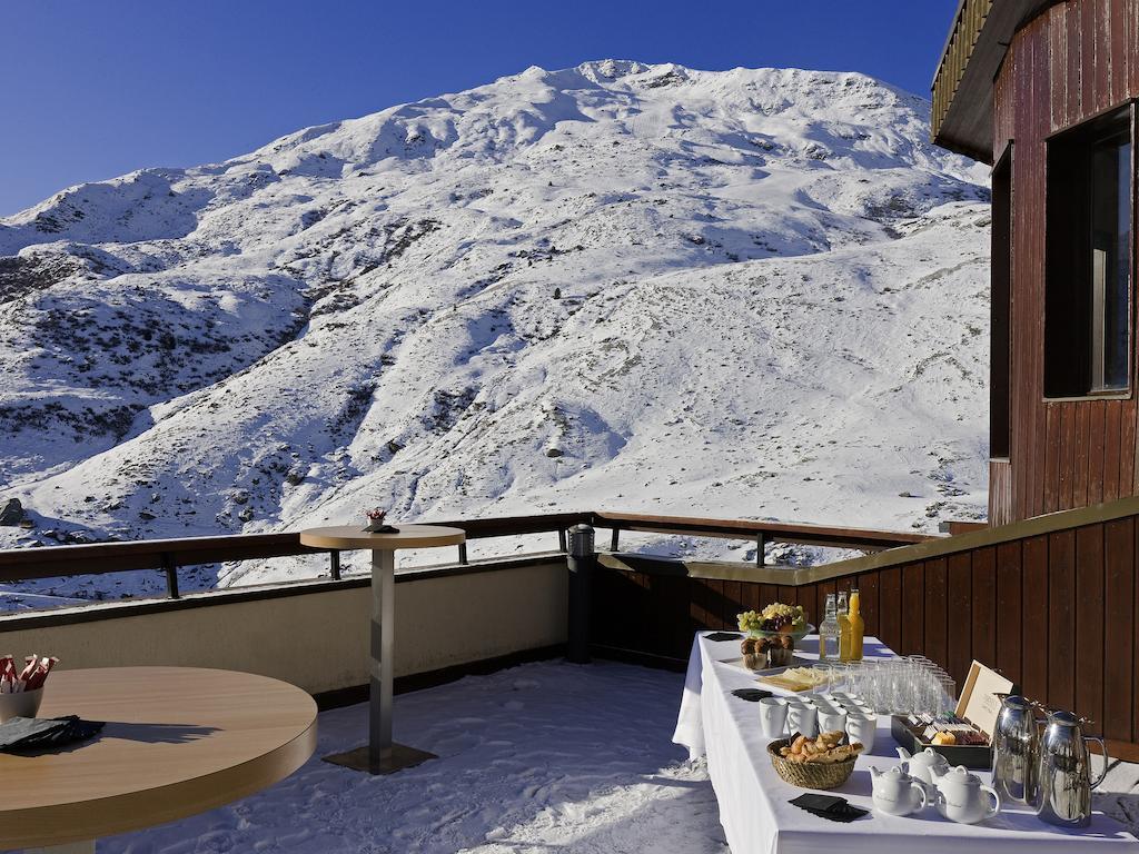 Hotel Les Bruyeres Les Menuires Esterno foto